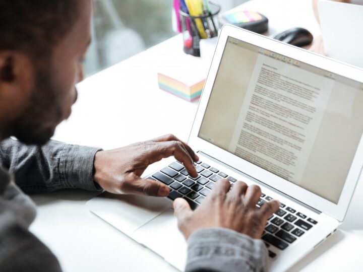Tradução de documentos sem estresse: como fazer do jeito certo logo de primeira